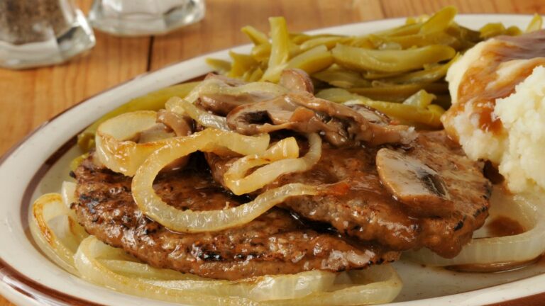 Bife acebolado na Panela de Pressão