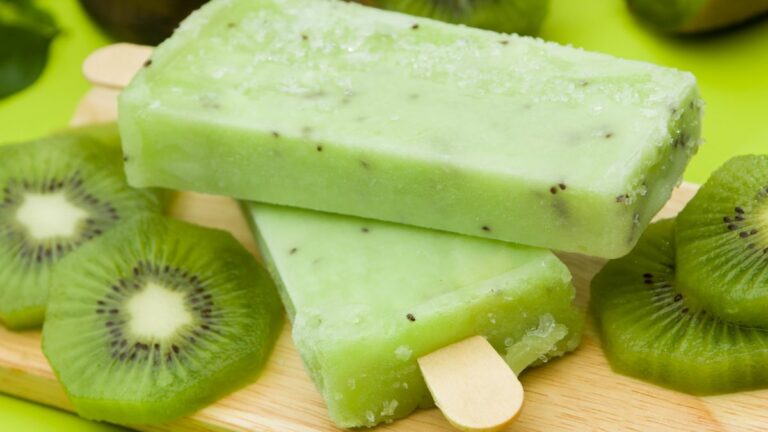 Picolé de kiwi vegano!